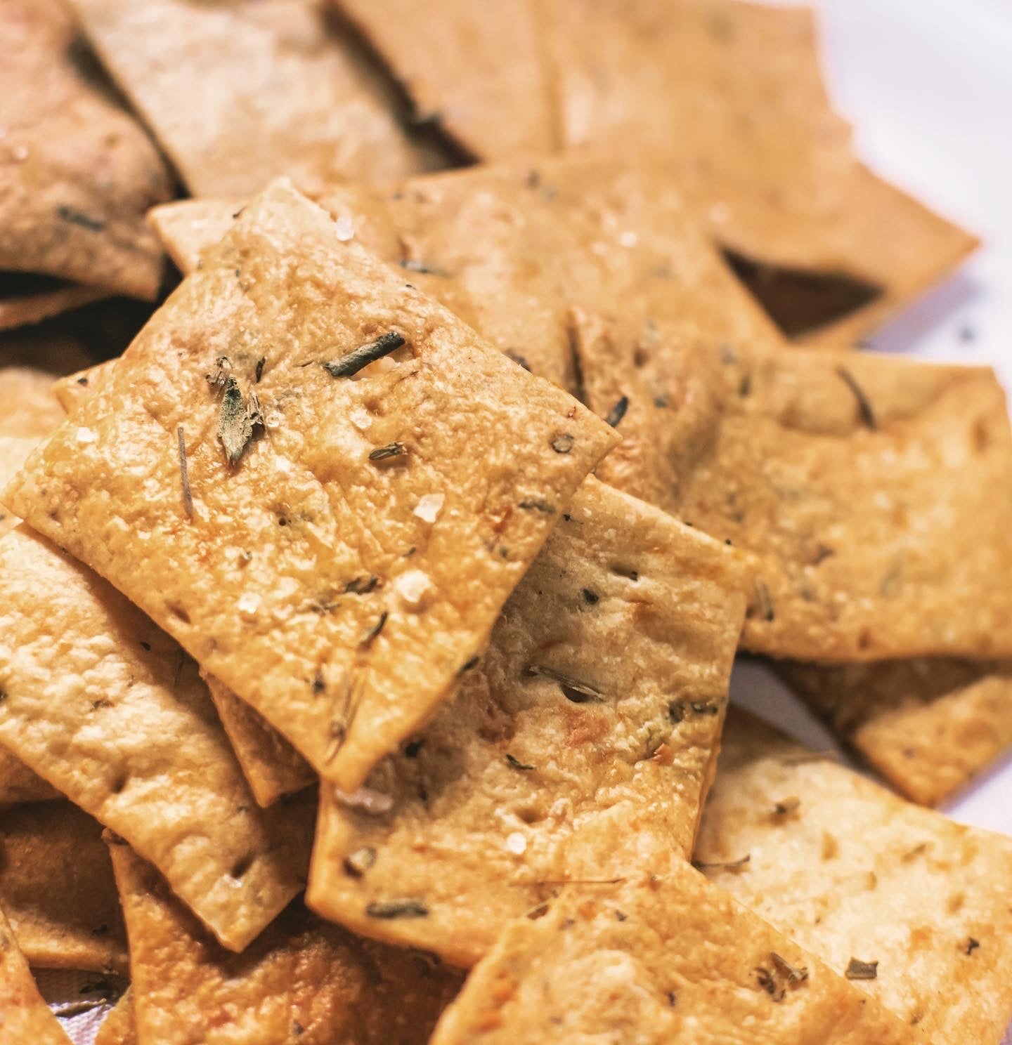 Italian herb cheese sourdough crackers