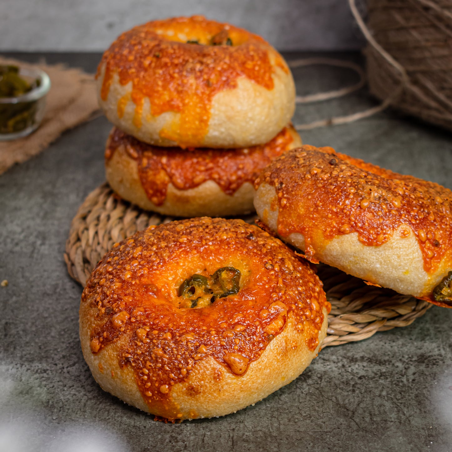 Jalapeño cheddar bagels