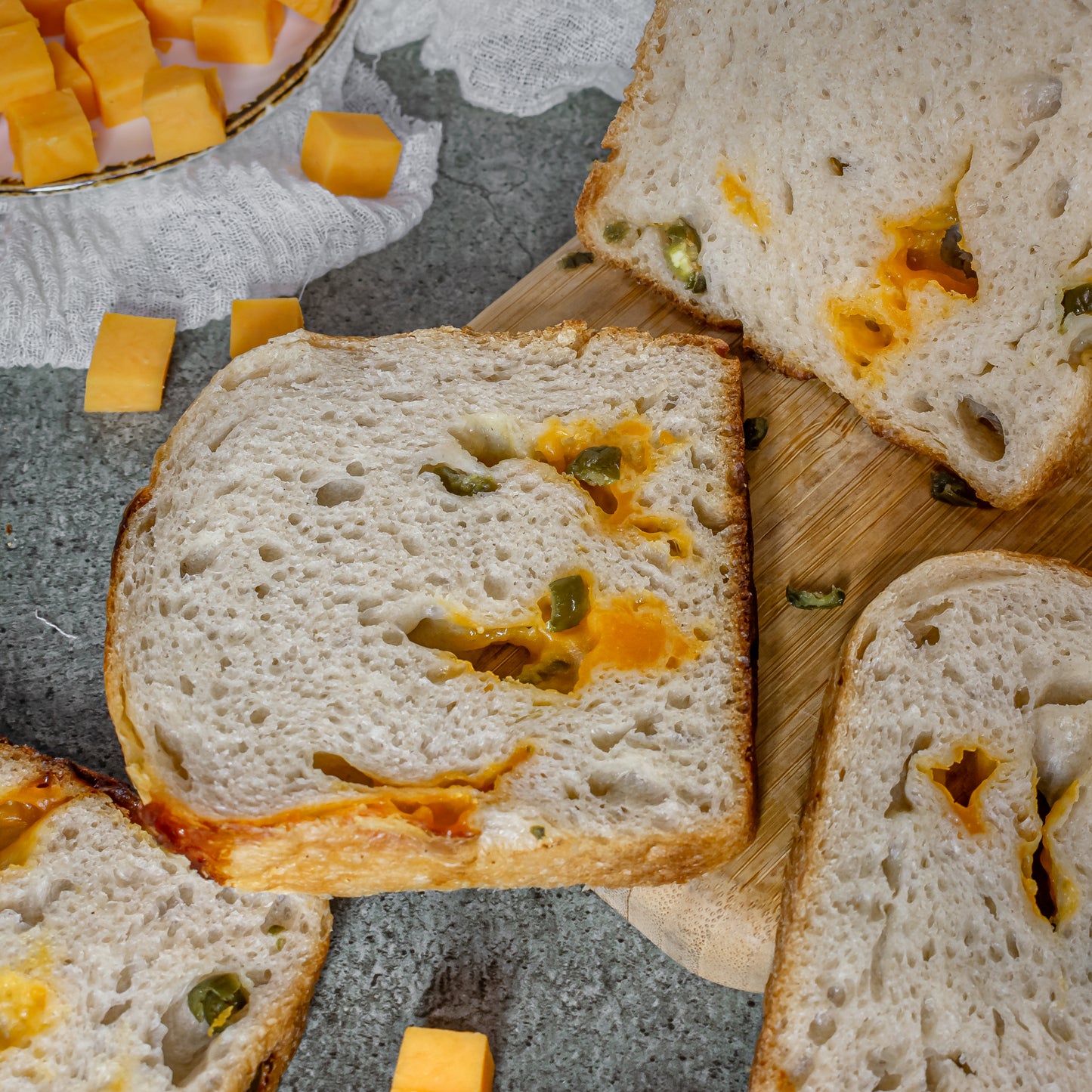 Jalapeño cheddar  sandwich loaf